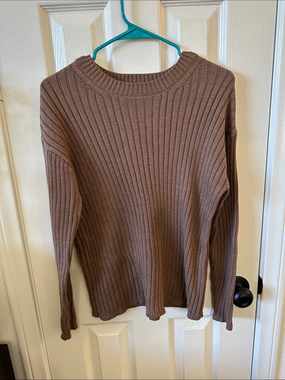 Jessica Simpson Ribbed Crewneck Sweater in Brown Taupe